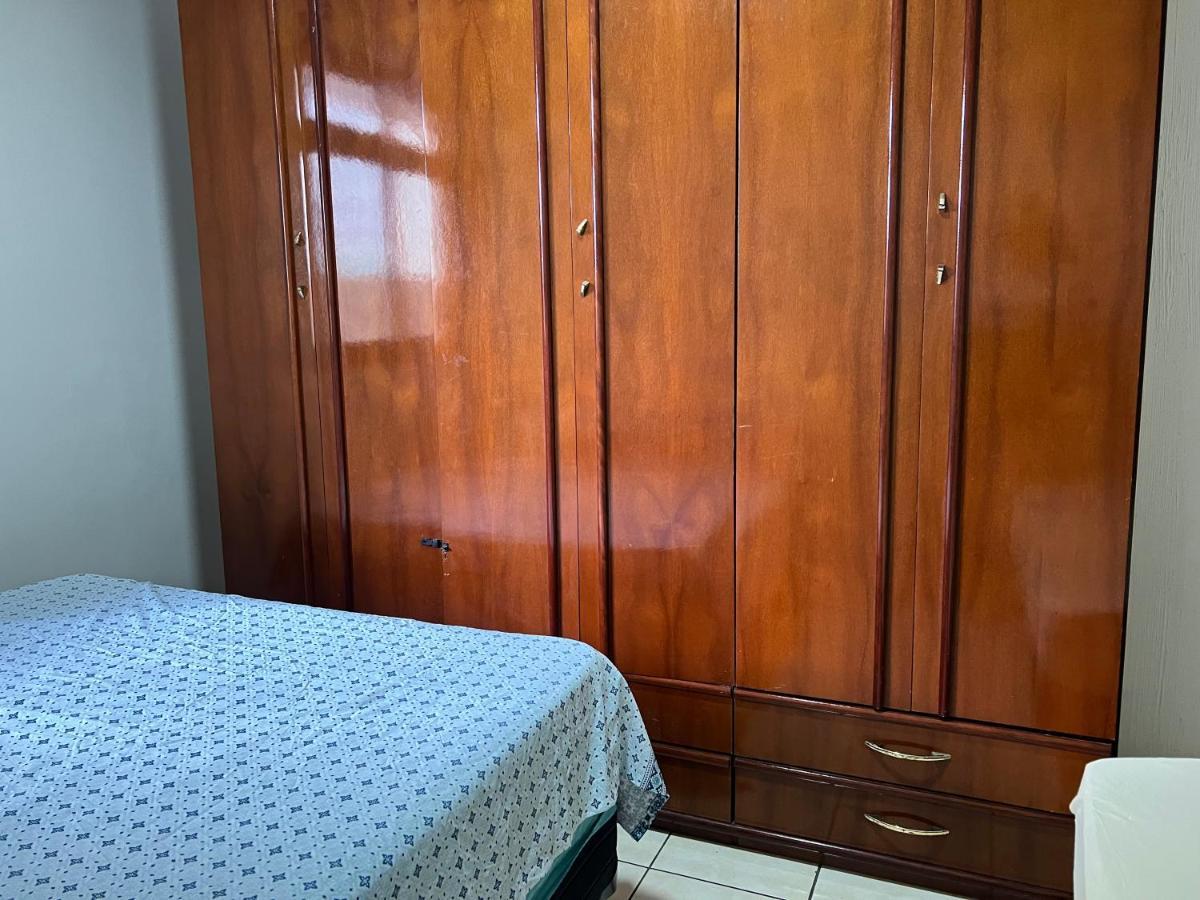 Apartamento 4 Quartos Av Beira Mar Nº 36 - Edif Canto Nobre - Guarapari Es エクステリア 写真