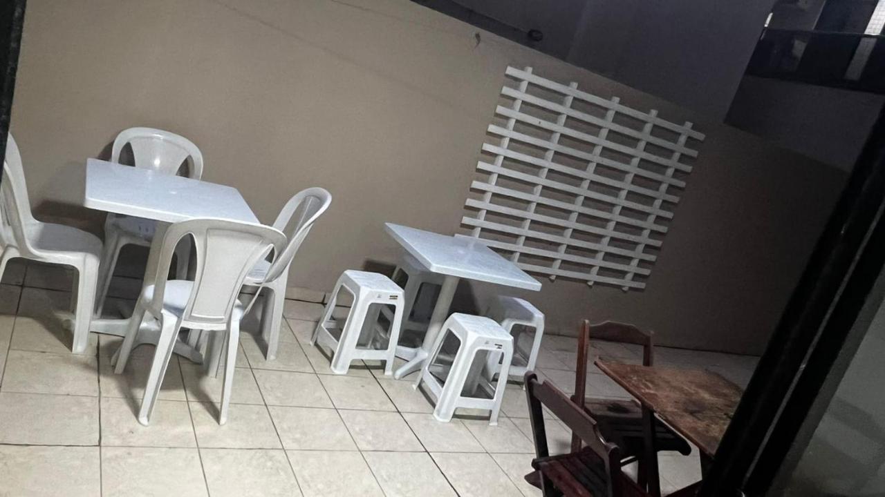 Apartamento 4 Quartos Av Beira Mar Nº 36 - Edif Canto Nobre - Guarapari Es エクステリア 写真