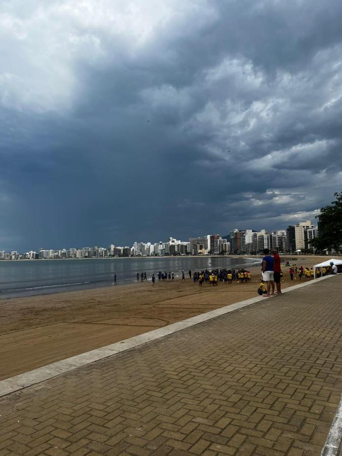 Apartamento 4 Quartos Av Beira Mar Nº 36 - Edif Canto Nobre - Guarapari Es エクステリア 写真