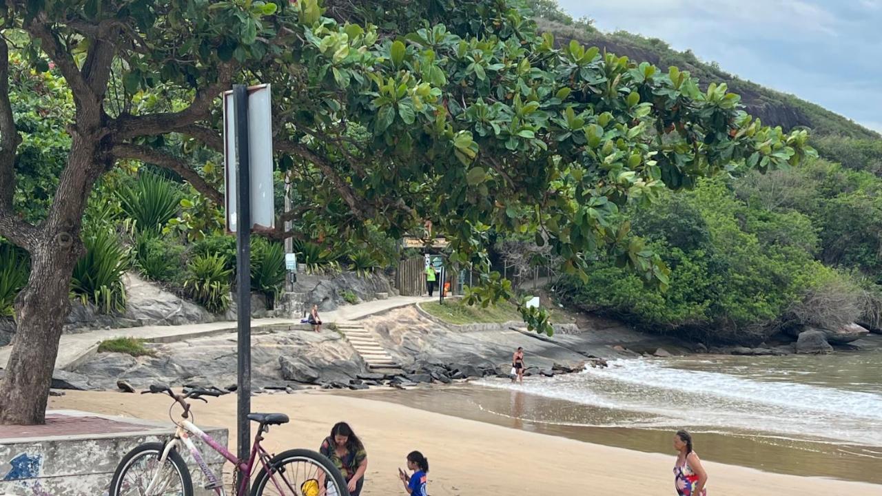 Apartamento 4 Quartos Av Beira Mar Nº 36 - Edif Canto Nobre - Guarapari Es エクステリア 写真