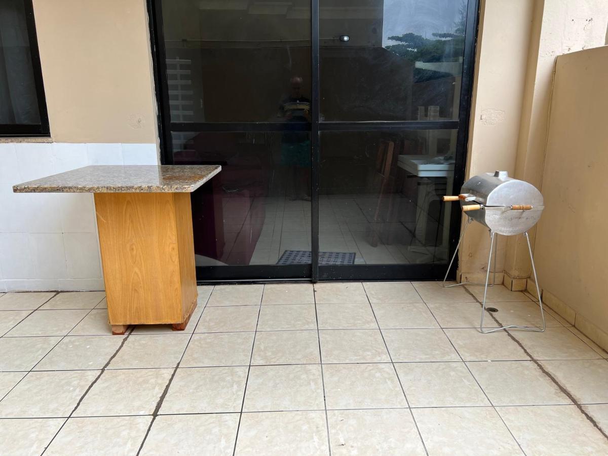Apartamento 4 Quartos Av Beira Mar Nº 36 - Edif Canto Nobre - Guarapari Es エクステリア 写真
